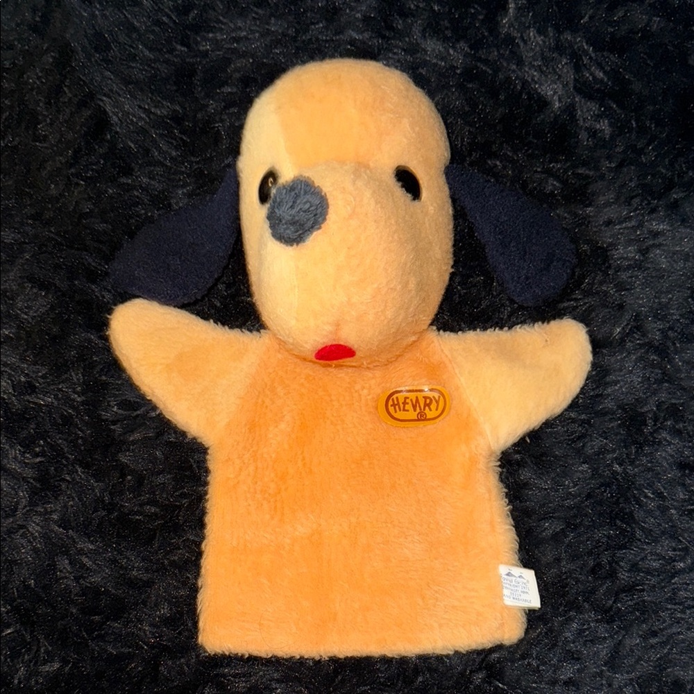 Henry Dog Plush Puppet Toy (Vintage)